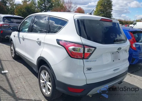 2017 Ford Escape Se z USA, uszkodzony, nr VIN 1FMCU0G95HUB91162